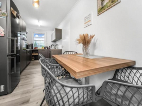 Komplettes Monteur Haus